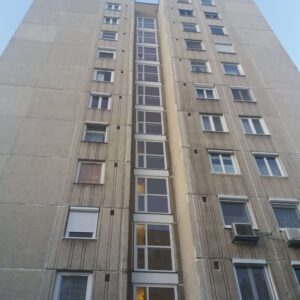 Társasház ablakcsere után